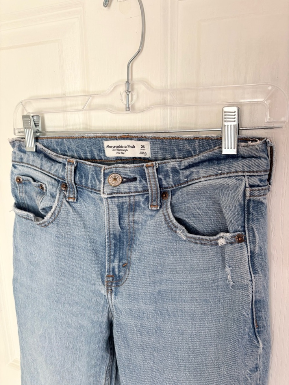 Abercrombie & Fitch Light Blue High-Rise Women's Jeans